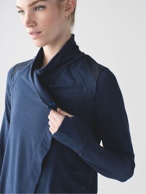 LULULEMON Coast Wrap Women’s Navy Blue Cardigan Jacket Sweater Sweatshirt Size 8